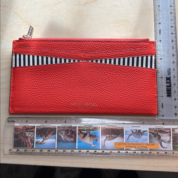 Henri Bendel banklet wallet - Picture 8 of 8